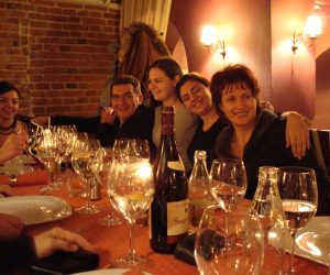 2007. Brasov. Cena Compañía Opera Brasov. Bernarda.